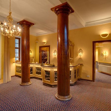 Urlaubsresidenz Marstall Und Kanzlei Im Schlossensemble Люббенау Экстерьер фото