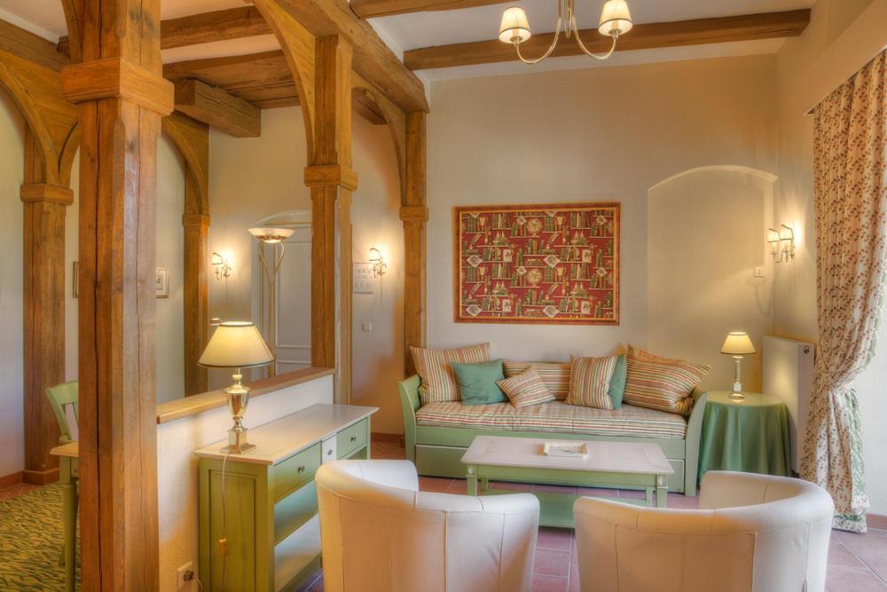 Urlaubsresidenz Marstall Und Kanzlei Im Schlossensemble Люббенау Экстерьер фото